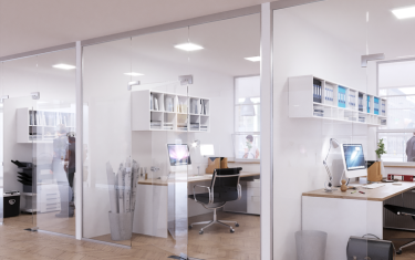 Skleněná stěna s kyvnými dveřmi, Sapglass