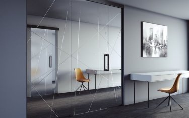 Skleněná stěna s posuvnými dveřmi Sapglass